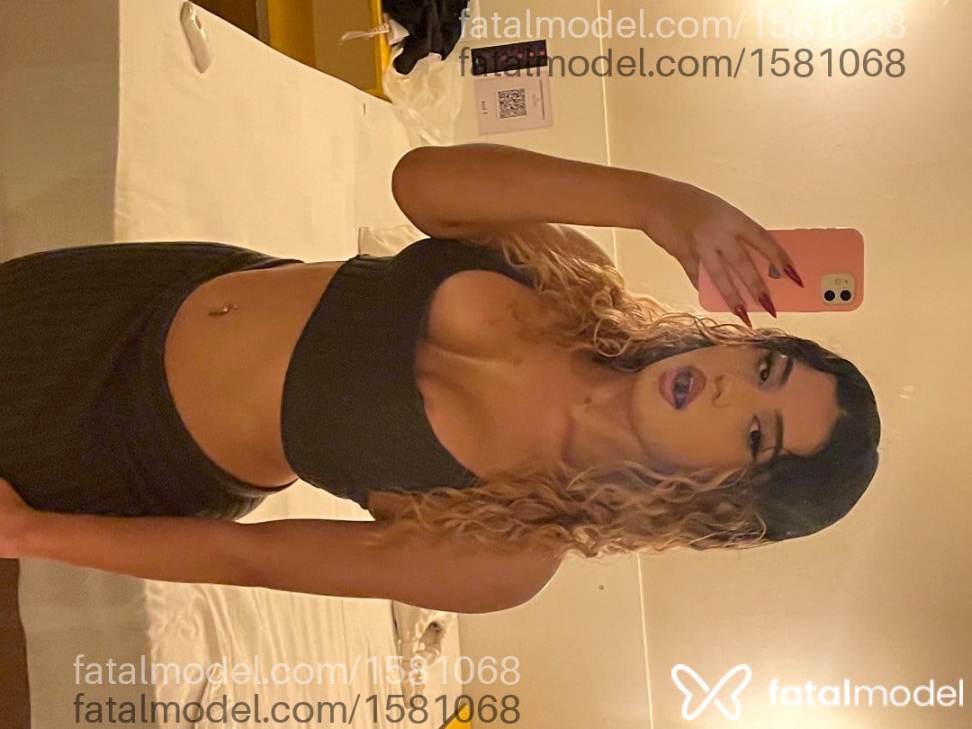 Acompanhante mulher trans morena (o) de olhos castanhos em Brasília - Angel