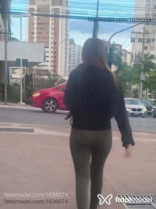 Acompanhante mulher ruiva (o) de olhos mel em Brasília Acompanhante mulher ruiva (o) de olhos mel em Brasília - Scarlett Roxy