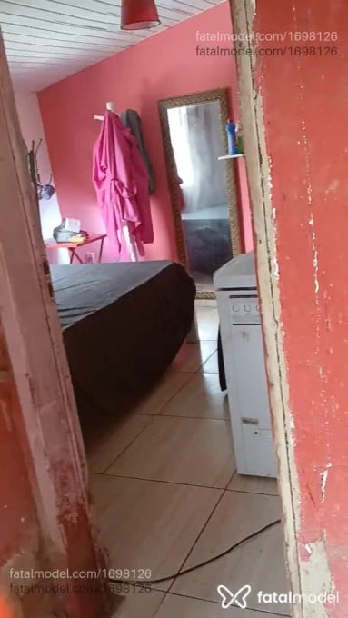 Acompanhante mulher com cabelo castanho de olhos mel em Vassouras Acompanhante mulher com cabelo castanho de olhos mel em Vassouras - Tetê Carabina