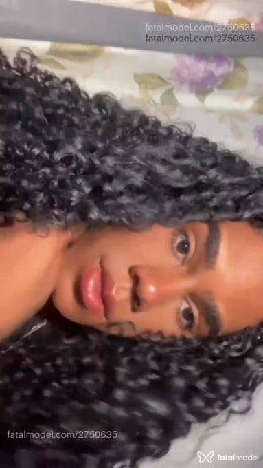 Acompanhante mulher trans morena (o) de olhos castanhos em Duque de Caxias Acompanhante mulher trans morena (o) de olhos castanhos em Duque de Caxias - Khayte