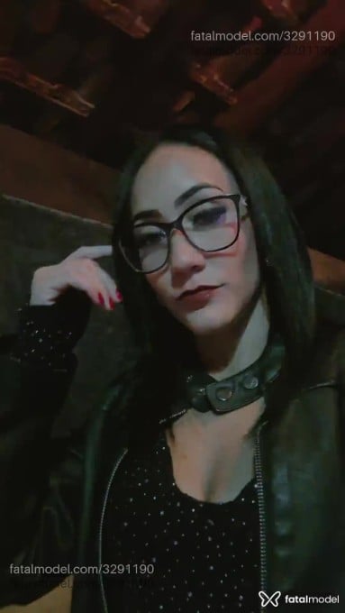 Acompanhante mulher morena (o) de olhos castanhos em Guaiçara Acompanhante mulher morena (o) de olhos castanhos em Guaiçara - Thias