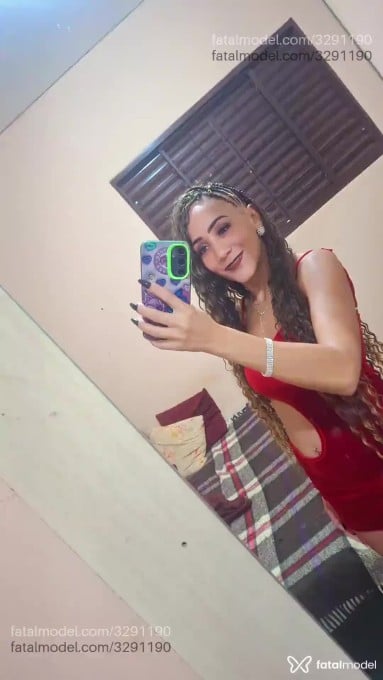 Acompanhante mulher morena (o) de olhos castanhos em Guaiçara Acompanhante mulher morena (o) de olhos castanhos em Guaiçara - Thias