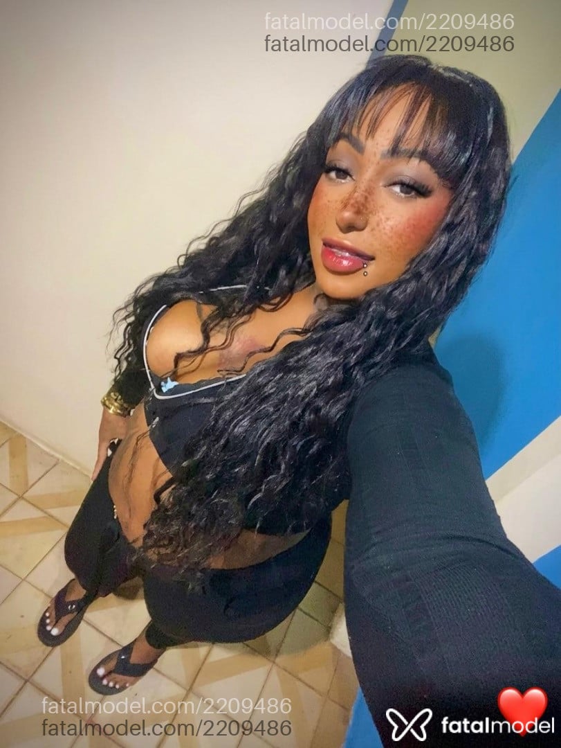 Acompanhante mulher morena (o) de olhos pretos em Sumaré Acompanhante mulher morena (o) de olhos pretos em Sumaré - Laila Albuquerque