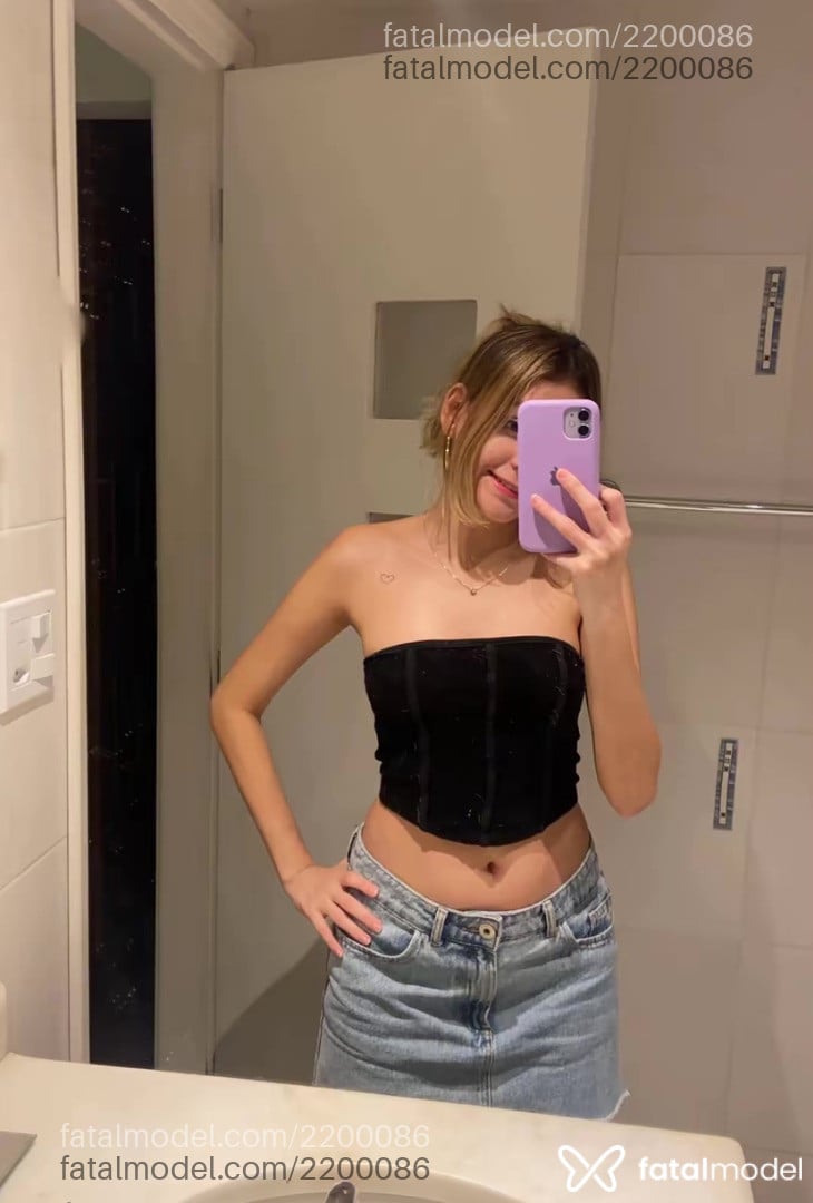 Acompanhante mulher loira (o) de olhos castanhos em São Paulo - Vicky