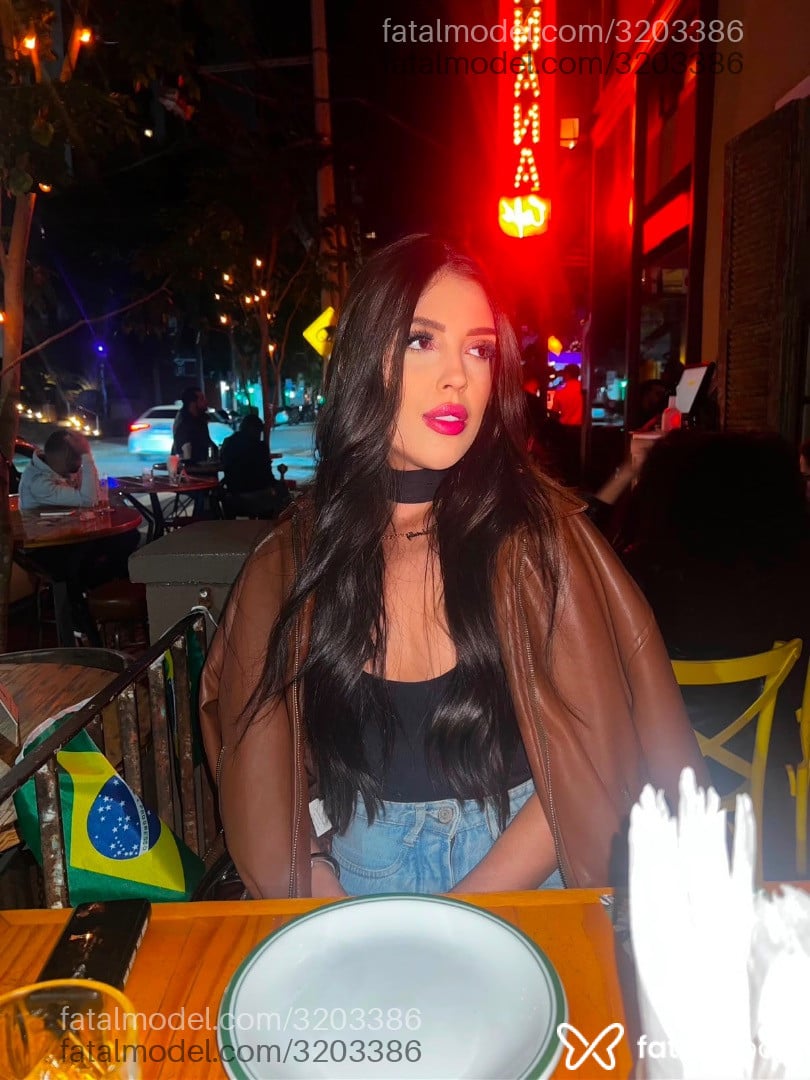 Acompanhante mulher morena (o) de olhos castanhos em São Paulo - Jasmim Gurgel