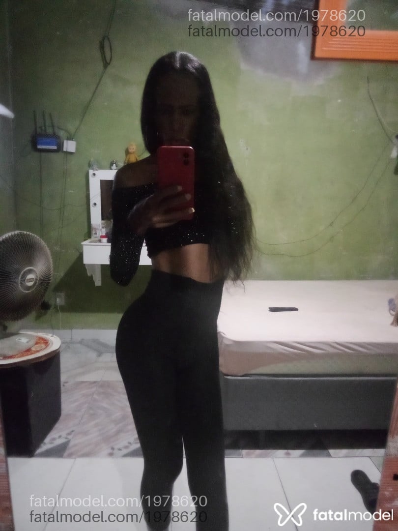 Acompanhante mulher trans com cabelo castanho de olhos castanhos em Campos dos Goytacazes - Princise