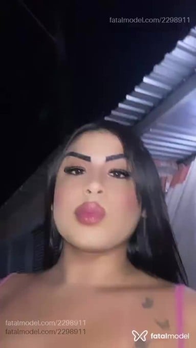 Acompanhante mulher trans morena (o) de olhos castanhos - Gaby Falcão Acompanhante mulher trans morena (o) de olhos castanhos - Gaby Falcão