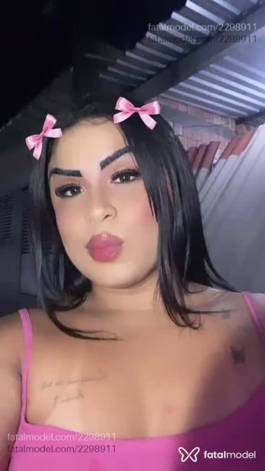 Acompanhante mulher trans morena (o) de olhos castanhos - Gaby Falcão Acompanhante mulher trans morena (o) de olhos castanhos - Gaby Falcão