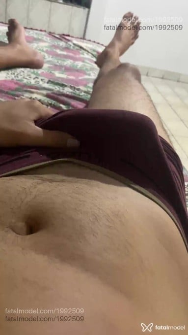 Acompanhante homem morena (o) de olhos verdes em Rio de Janeiro Acompanhante homem morena (o) de olhos verdes em Rio de Janeiro - Biel