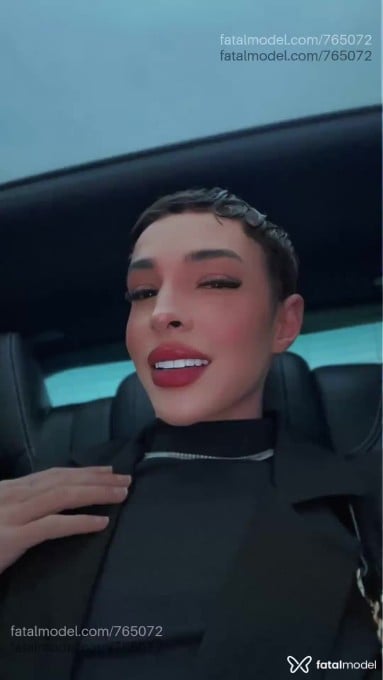 Acompanhante mulher trans morena (o) de olhos mel em Tubarão Acompanhante mulher trans morena (o) de olhos mel em Tubarão - Manuuh