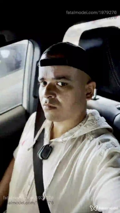 Acompanhante homem sem cabelo de olhos castanhos em Porto Velho Acompanhante homem sem cabelo de olhos castanhos em Porto Velho - Azazel