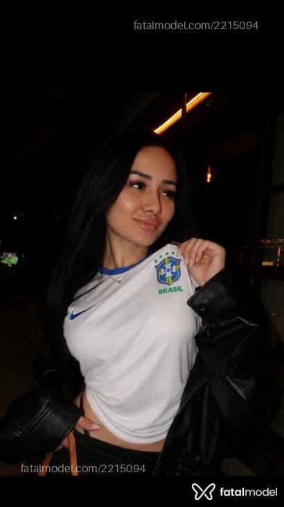 Acompanhante mulher morena (o) de olhos pretos em Goiânia - Hellen