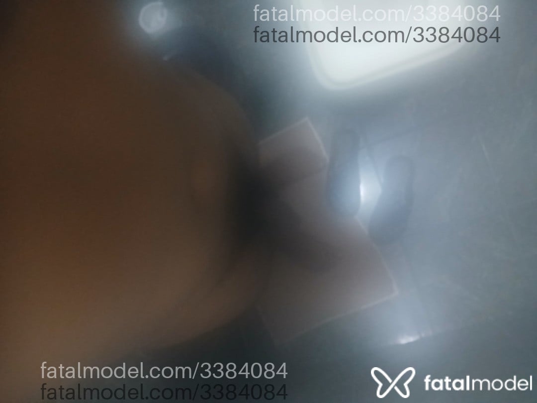 Acompanhante homem sem cabelo de olhos pretos em Virtual - Driver