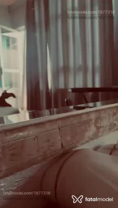 Acompanhante mulher com cabelo castanho de olhos pretos - Izabela Acompanhante mulher com cabelo castanho de olhos pretos - Izabela