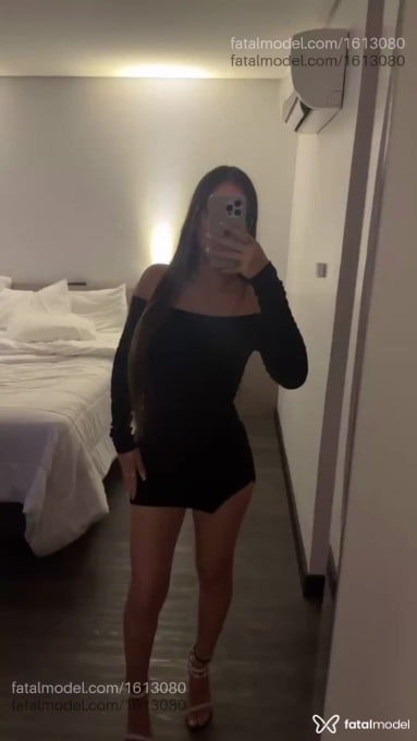 Acompanhante mulher com cabelo castanho de olhos castanhos - Bruna Lorraine Acompanhante mulher com cabelo castanho de olhos castanhos - Bruna Lorraine