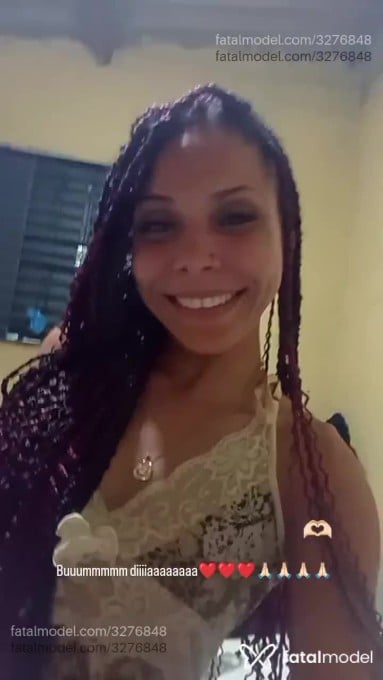 Acompanhante mulher morena (o) de olhos castanhos - Rayssa Bernado
