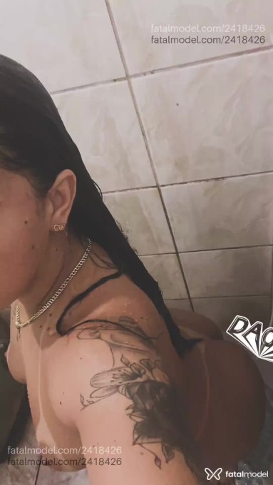Acompanhante mulher com cabelo castanho de olhos castanhos em Santa Fé do Sul Acompanhante mulher com cabelo castanho de olhos castanhos em Santa Fé do Sul - Larissa