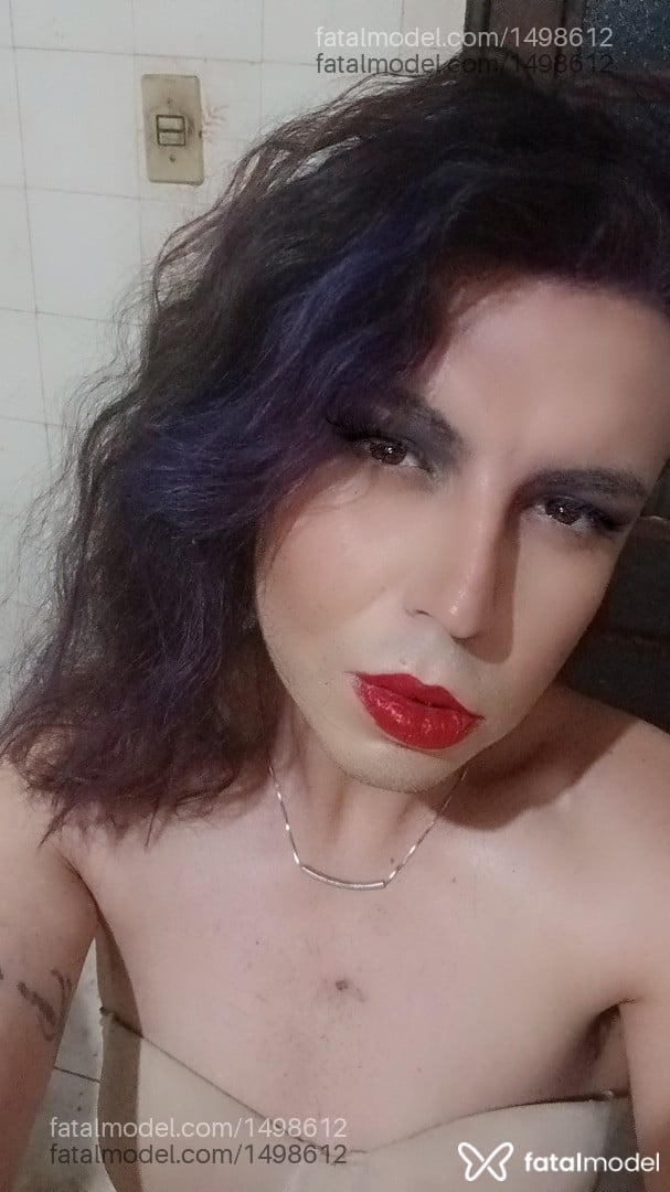 Acompanhante homem com cabelo colorido de olhos castanhos em Araraquara - Lord Bodyhot