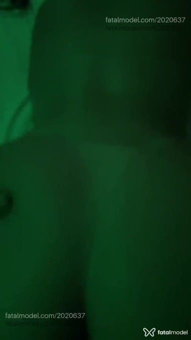 Acompanhante mulher com cabelo castanho de olhos castanhos - Maju Melo