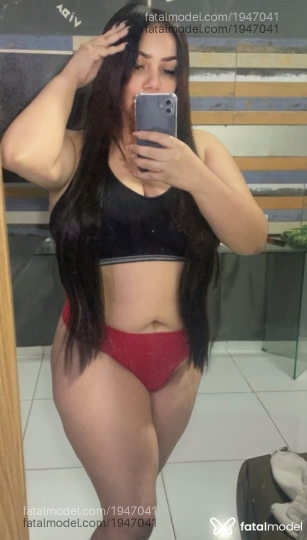 Acompanhante mulher morena (o) de olhos castanhos em Recife Acompanhante mulher morena (o) de olhos castanhos em Recife - Paolla