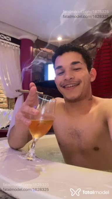 Acompanhante homem morena (o) de olhos castanhos em São Leopoldo Acompanhante homem morena (o) de olhos castanhos em São Leopoldo - Lucas