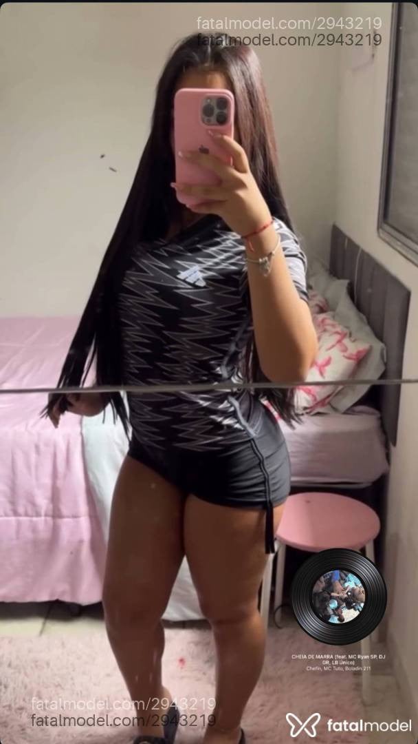Acompanhante mulher morena (o) de olhos castanhos - Beatriz Acompanhante mulher morena (o) de olhos castanhos - Beatriz