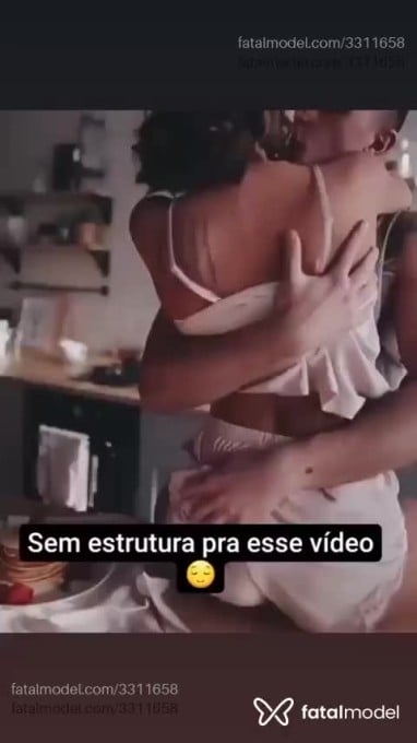 Acompanhante mulher loira (o) de olhos castanhos em Palmeiras de Goiás Acompanhante mulher loira (o) de olhos castanhos em Palmeiras de Goiás - Camila Oliveira