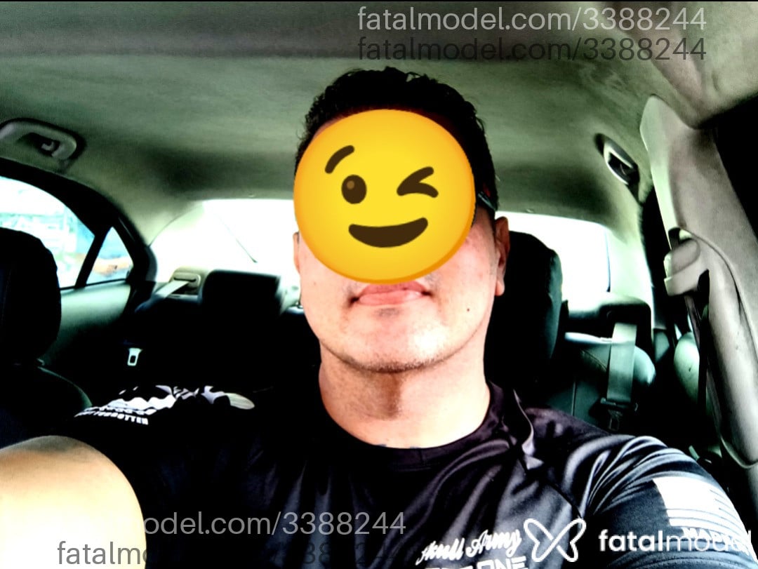 Acompanhante homem com cabelo grisalho de olhos castanhos em Cabo Frio Acompanhante homem com cabelo grisalho de olhos castanhos em Cabo Frio - Daniel Suryta