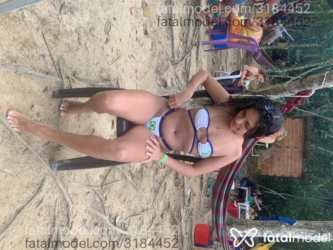 Acompanhante mulher morena (o) de olhos verdes em Açailândia Acompanhante mulher morena (o) de olhos verdes em Açailândia - Stefanny