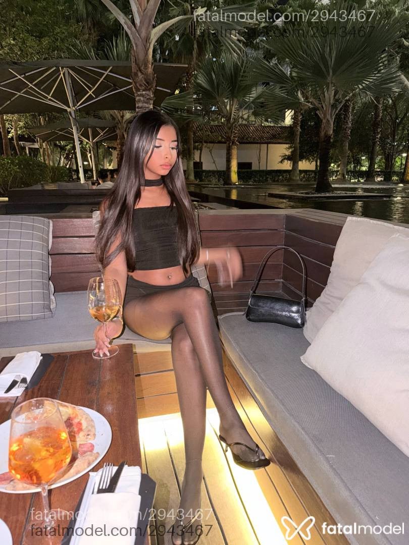 Acompanhante mulher trans morena (o) de olhos pretos em São Paulo - Lua Zayed