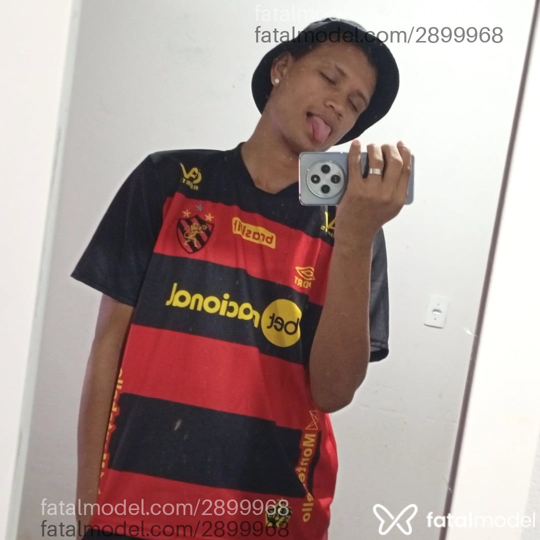 Acompanhante homem morena (o) de olhos verdes em Arcoverde - Henrique Silva