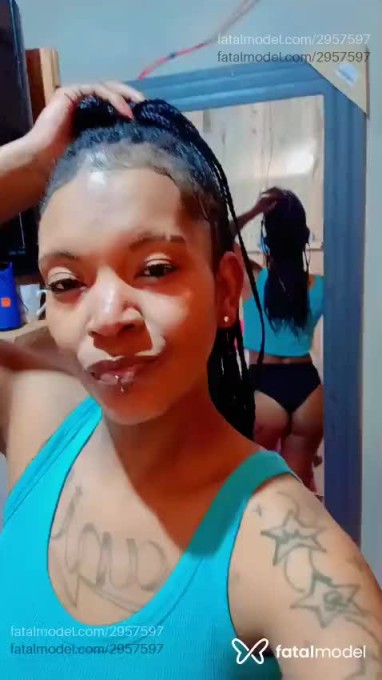 Acompanhante mulher morena (o) de olhos castanhos - Preta Sabrina Acompanhante mulher morena (o) de olhos castanhos - Preta Sabrina