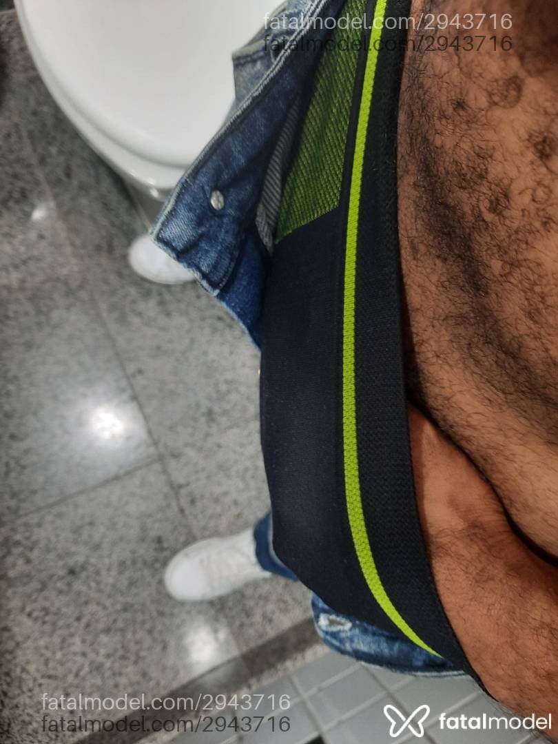 Acompanhante homem morena (o) de olhos pretos em Porto Alegre - Carlos Júnior