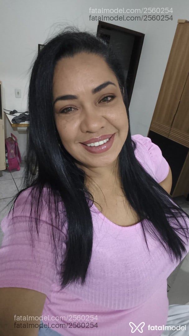 Acompanhante mulher morena (o) de olhos mel em Jaraguá do Sul - Morena