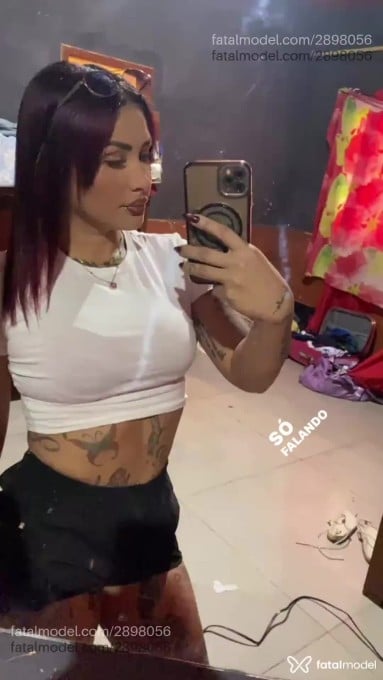 Acompanhante mulher ruiva (o) de olhos castanhos - Bianca Acompanhante mulher ruiva (o) de olhos castanhos - Bianca