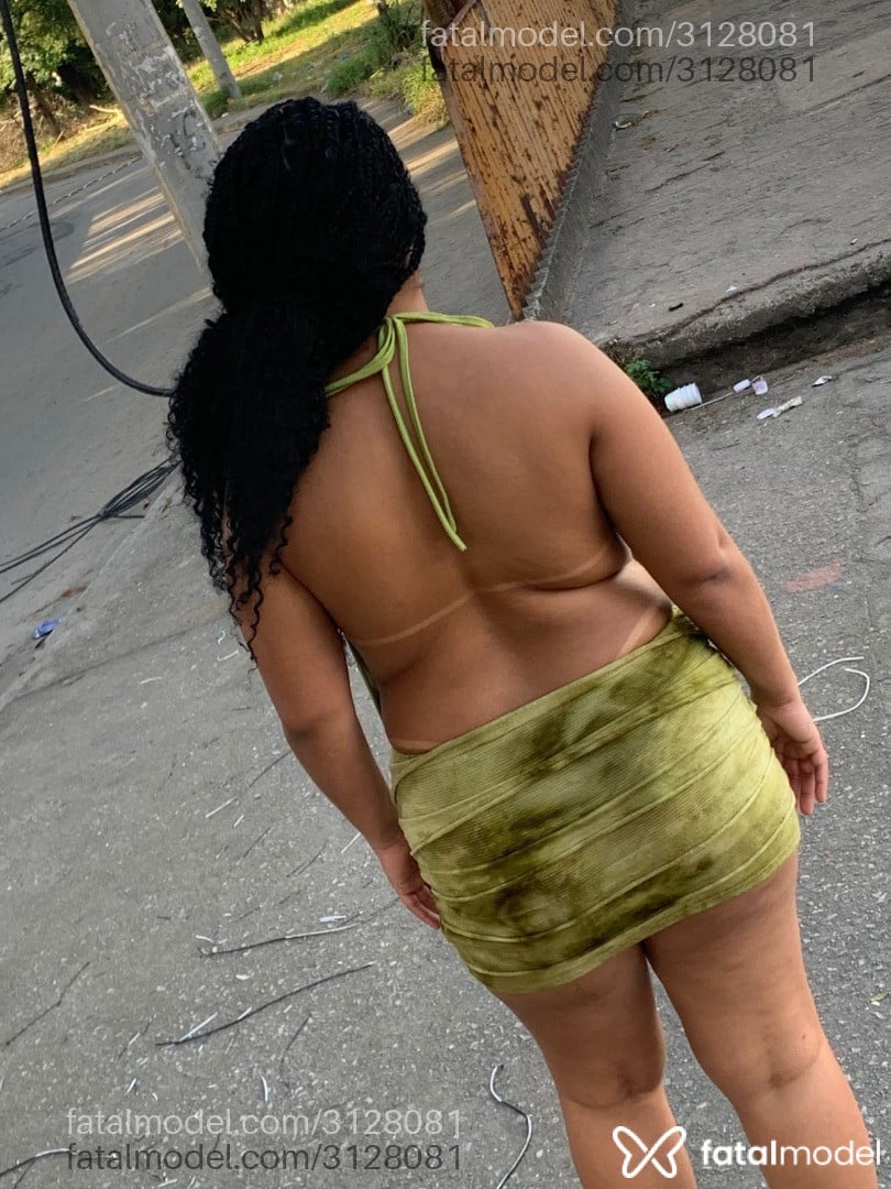 Acompanhante mulher morena (o) de olhos pretos - Anna Clara