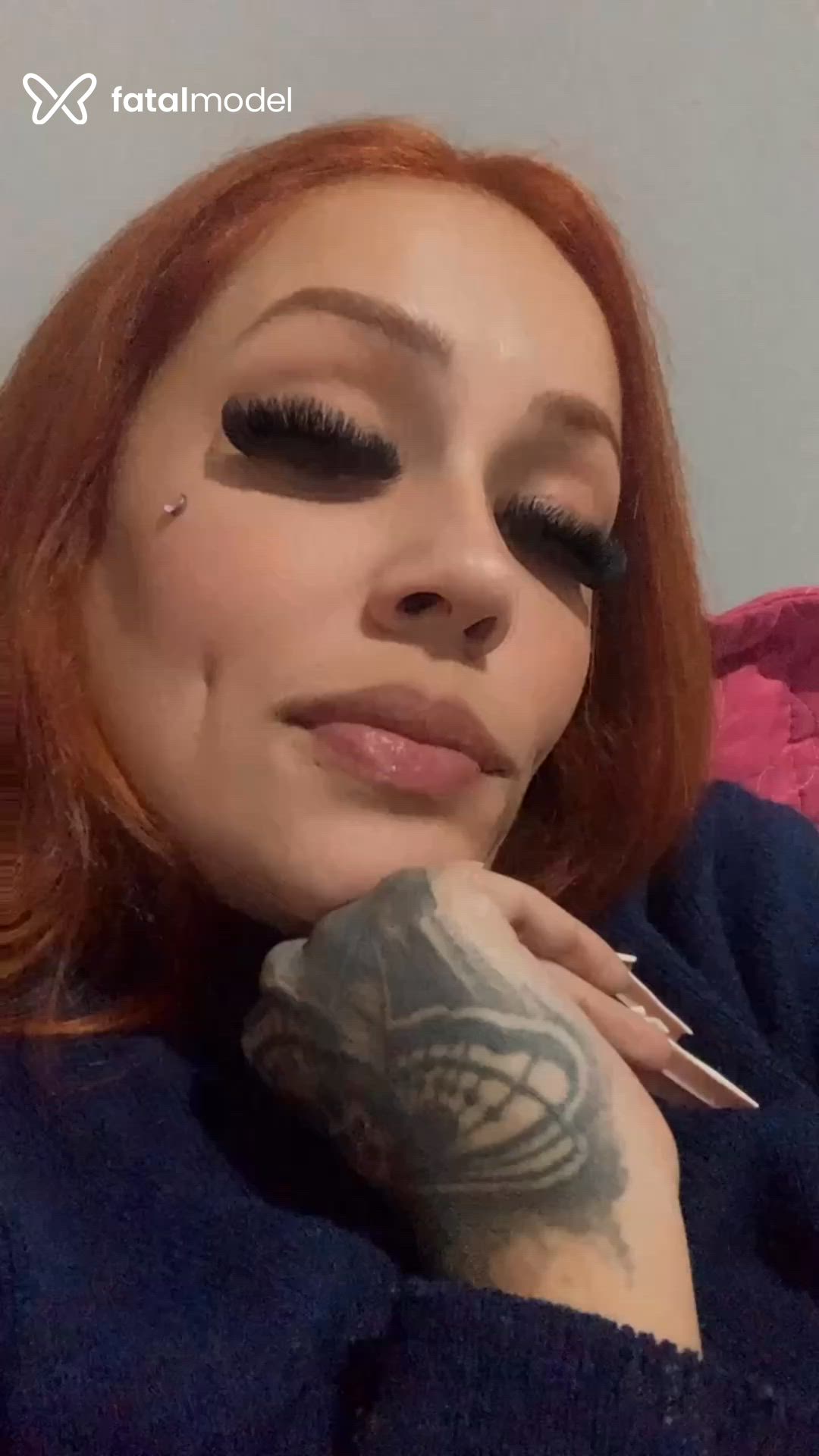 Acompanhante mulher ruiva (o) de olhos castanhos em Tramandaí Acompanhante mulher ruiva (o) de olhos castanhos em Tramandaí - Maryjanne