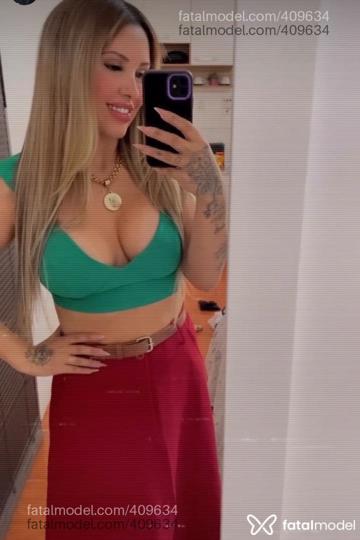 Acompanhante mulher loira (o) de olhos azuis em Presidente Prudente - Nina Becker
