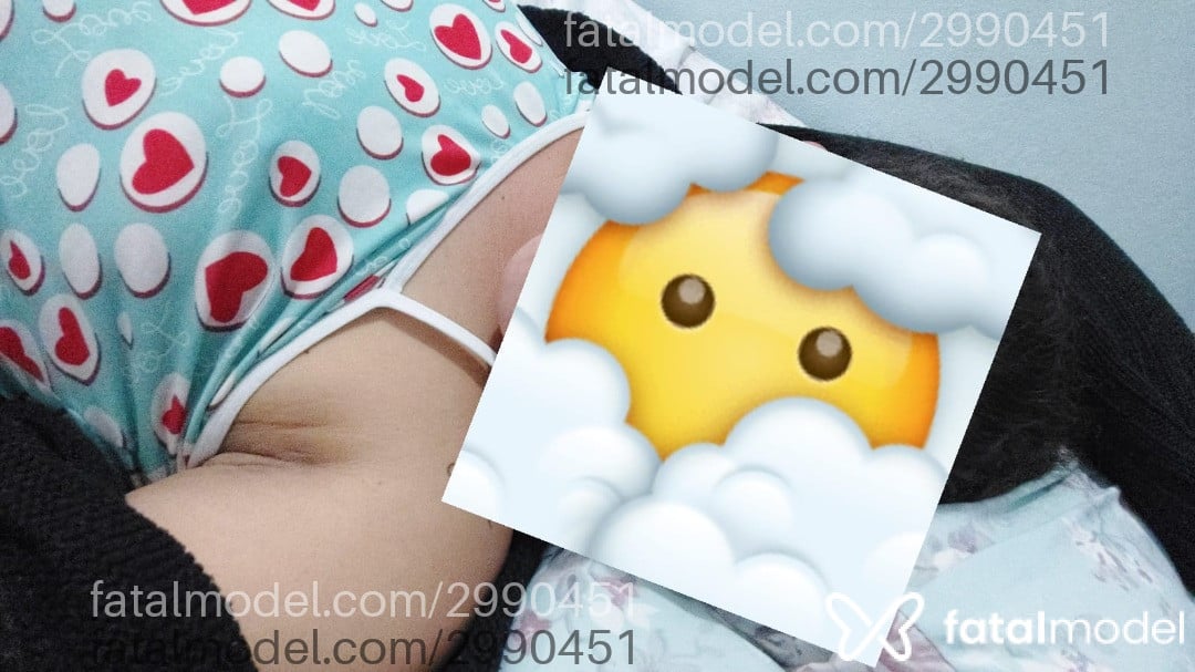 Acompanhante mulher com cabelo castanho de olhos castanhos em Penha - Natyelly