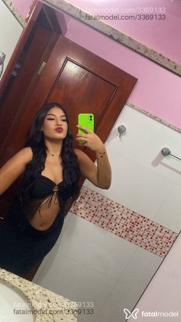 Acompanhante mulher morena (o) de olhos castanhos em Araxá - Marina