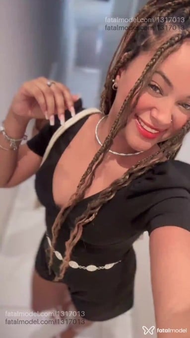 Acompanhante mulher com cabelo castanho de olhos castanhos em Aparecida de Goiânia Acompanhante mulher com cabelo castanho de olhos castanhos em Aparecida de Goiânia - Safira Miller