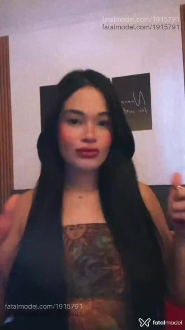 Acompanhante mulher morena (o) de olhos castanhos em Balneário Camboriú - Nina Bianchi