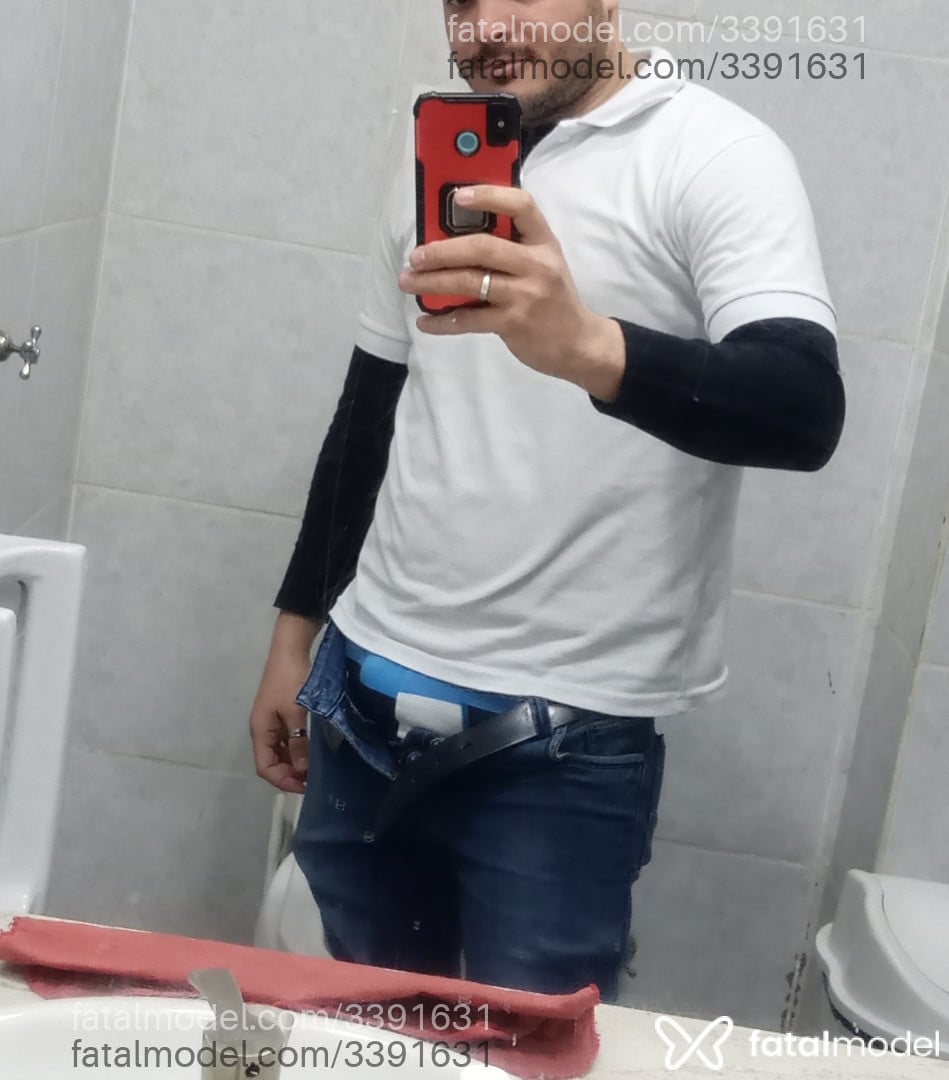 Acompanhante homem morena (o) de olhos castanhos em Porto Alegre - Cubano