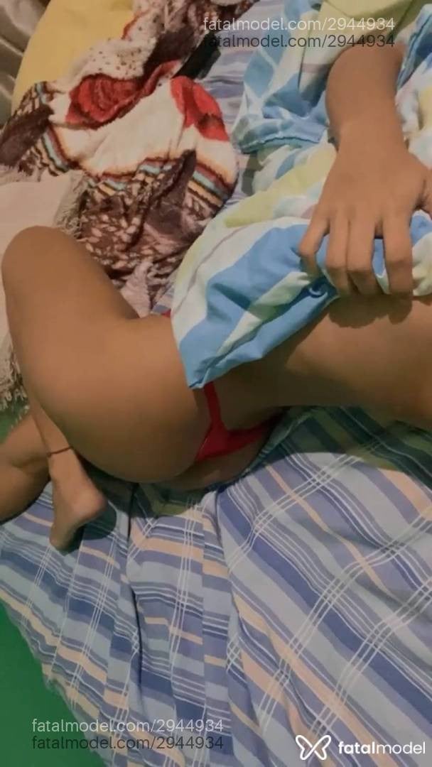 Acompanhante mulher morena (o) de olhos castanhos - Maria Julia