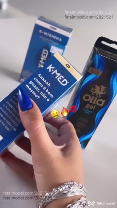 Acompanhante mulher morena (o) de olhos pretos - Wendyy