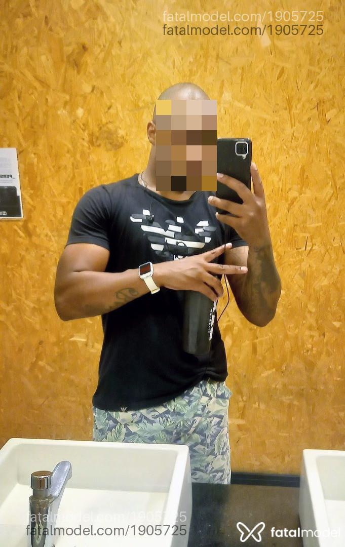 Acompanhante homem morena (o) de olhos pretos em São Paulo - Johan