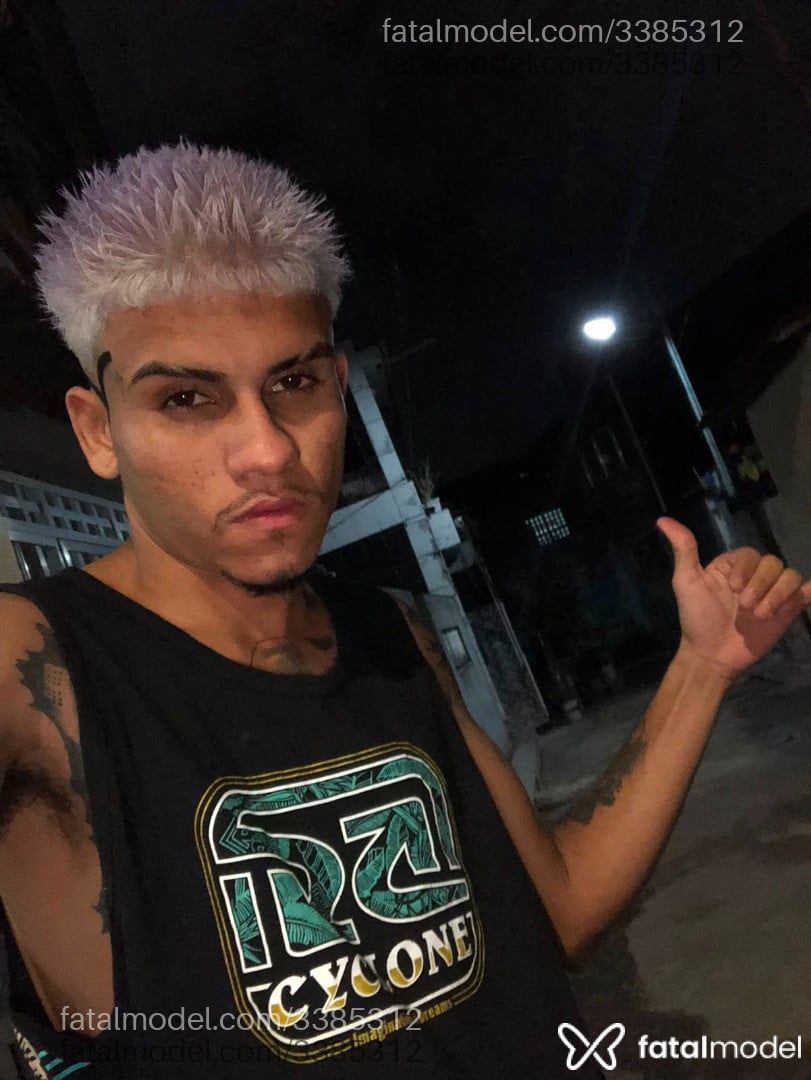 Acompanhante homem morena (o) de olhos castanhos em Aracaju - Kayo Viní