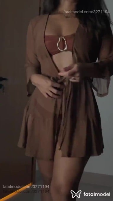 Acompanhante mulher morena (o) de olhos mel em Goiânia - Pietra
