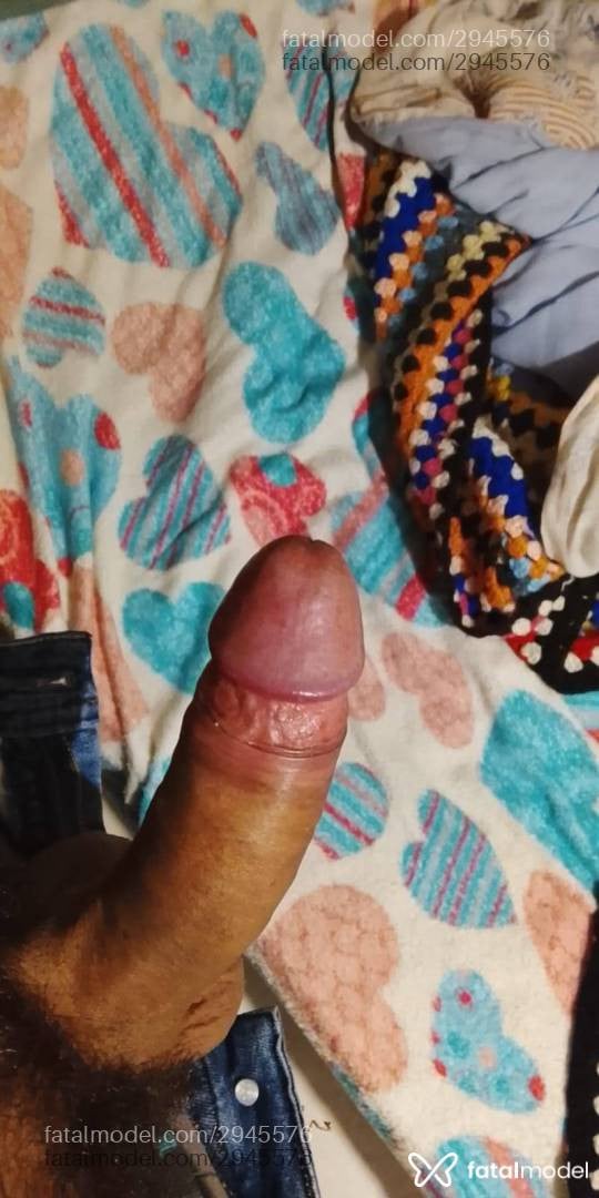 Acompanhante homem com cabelo castanho de olhos castanhos - Rafael