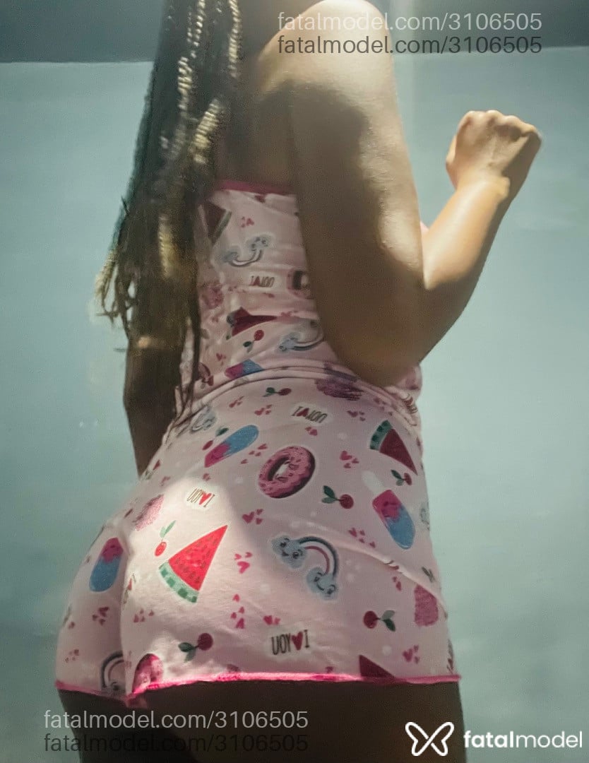 Acompanhante mulher morena (o) de olhos mel - Alana Lux